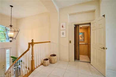 WHEN VIEW & LOCATION ALIGN, EXTRAORDINARY LIVING BEGINS. Welcome on  in Florida - for sale on GolfHomes.com, golf home, golf lot