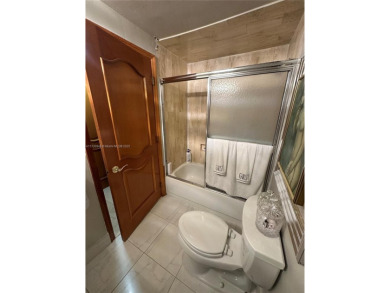 This beautifully classic 2-bedroom, 2-bathroom penthouse at the on Granada Golf Club in Florida - for sale on GolfHomes.com, golf home, golf lot