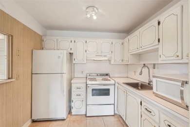 One or more photo(s) has been virtually staged. Location on Kings Point Executive Golf Course in Florida - for sale on GolfHomes.com, golf home, golf lot