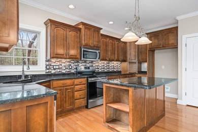 Private Cul-de-Sac Retreat in Fairfield Glade | Golf, Lakes on Heatherhurst Golf Course in Tennessee - for sale on GolfHomes.com, golf home, golf lot