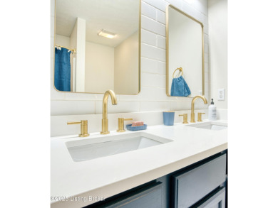 STUNNING RANCH RETREAT IN PRESTIGIOUS DOE VALLEY GATED COMMUNITY on Doe Valley Country Club in Kentucky - for sale on GolfHomes.com, golf home, golf lot