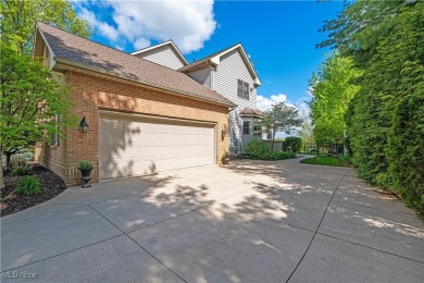Stunning custom-built 5-bedroom, 4.5-bath home overlooks the on Chenoweth Golf Course in Ohio - for sale on GolfHomes.com, golf home, golf lot