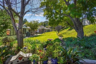 Charming and cozy unit overlooking a greenbelt.  This end unit on Friendly Valley Golf Course in California - for sale on GolfHomes.com, golf home, golf lot