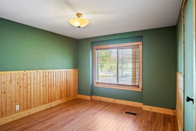 This well-maintained 4-bedroom, 2-bath double wide offers on Bill Roberts Municipal Golf Course in Montana - for sale on GolfHomes.com, golf home, golf lot