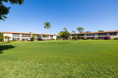 This lovely 1 bed/1.5 bath unit is located in the 55+ Community on Monterey Yacht and Country Club in Florida - for sale on GolfHomes.com, golf home, golf lot