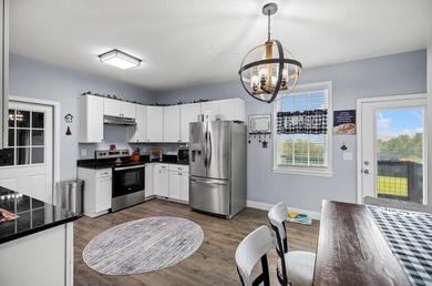 409 Sunrise Ridge Dr in Jefferson City, Tennessee delivers on  in Tennessee - for sale on GolfHomes.com, golf home, golf lot