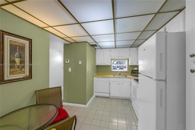 SELLER MOTIVATED! Let's make a deal today!
Perfect Location in on Hollybrook Golf and Tennis Club  in Florida - for sale on GolfHomes.com, golf home, golf lot