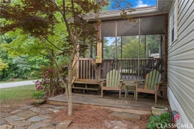 Affordable and Adorable Lake Lanier Living! on Chestatee Golf Club in Georgia - for sale on GolfHomes.com, golf home, golf lot