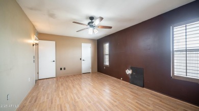 Discover comfort and convenience in this delightful 2 bedroom 1 on Union Hills Country Club in Arizona - for sale on GolfHomes.com, golf home, golf lot