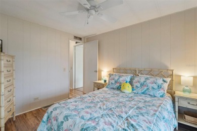 Not too big, not too small, this one is just right for you. This on Maple Leaf Golf and Country Club in Florida - for sale on GolfHomes.com, golf home, golf lot