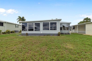 Not too big, not too small, this one is just right for you. This on Maple Leaf Golf and Country Club in Florida - for sale on GolfHomes.com, golf home, golf lot