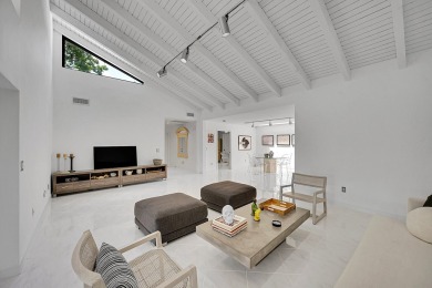 Elegant 3B/R 2 Bath villa. 2500 sq ft of living space. Lake view on Boca Lago Golf and Country Club in Florida - for sale on GolfHomes.com, golf home, golf lot
