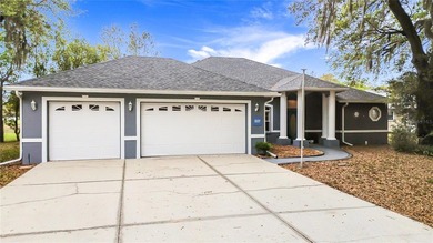 Welcome to this beautifully maintained 3-bedroom, 2-bath home on Lakes of Lady Lake Golf Course in Florida - for sale on GolfHomes.com, golf home, golf lot