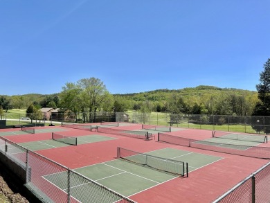 Very nice upper level condo located in a gated Lake Cumberland on Woodson Bend Resort in Kentucky - for sale on GolfHomes.com, golf home, golf lot