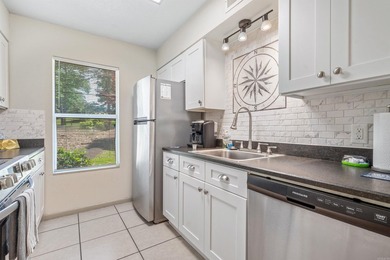 Completely updated and beautifully maintained, this townhome on DeSoto Golf Course in Arkansas - for sale on GolfHomes.com, golf home, golf lot