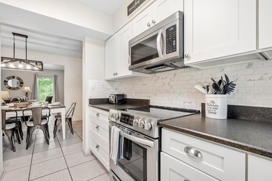 Completely updated and beautifully maintained, this townhome on DeSoto Golf Course in Arkansas - for sale on GolfHomes.com, golf home, golf lot