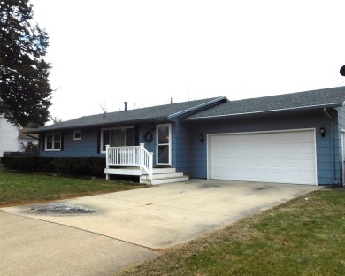 Classic Ranch home ready for a new owner. Home features spacious on Gateway Recreation Inc in Iowa - for sale on GolfHomes.com, golf home, golf lot