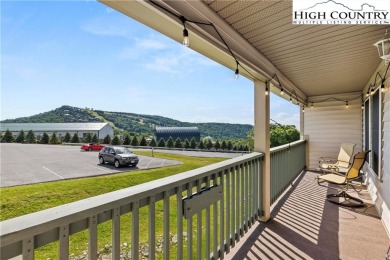 PRICE ADJUSTMENT *FIRST FLOOR - NO STAIRS - EASY ACCESS - SKI on Beech Mountain Club in North Carolina - for sale on GolfHomes.com, golf home, golf lot