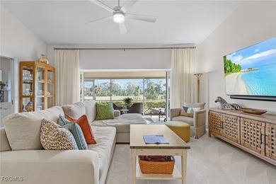 Move right into to this light and airy Carriedale cottage. A on Fiddlesticks Country Club in Florida - for sale on GolfHomes.com, golf home, golf lot