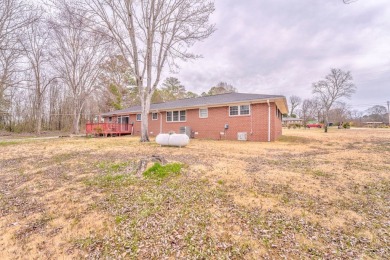 Spacious All-Brick Home on Double Lot in McCulley Subdivision on Dalton Golf and Country Club in Georgia - for sale on GolfHomes.com, golf home, golf lot