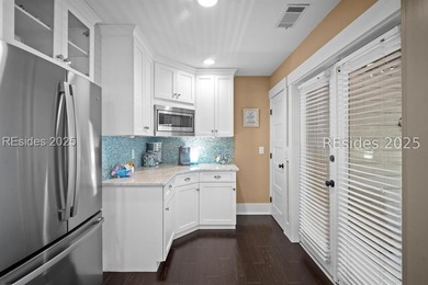 This is the most special St. Andrews Villa end unit to be sold on Palmetto Dunes Golf Course and Resort in South Carolina - for sale on GolfHomes.com, golf home, golf lot