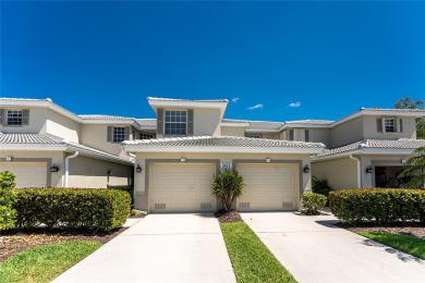 GORGEOUS Grand Vista condo, HARD TO COME BY 3 Bedroom, 2 Bath, 1 on Riverwood Golf Club in Florida - for sale on GolfHomes.com, golf home, golf lot