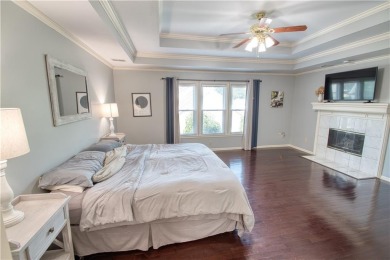 Location Location Location - You Will Love Living in Lakewood!!! on Lakewood Oaks Golf Club, Ltd. in Missouri - for sale on GolfHomes.com, golf home, golf lot