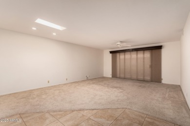 Welcome to this delightful 2-bedroom townhome with a roomy 2-car on Westbrook Village Golf Club in Arizona - for sale on GolfHomes.com, golf home, golf lot