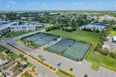 Unpack and move right in to this beautifully updated 2 bedroom 2 on Seven Lakes Golf and Tennis Community in Florida - for sale on GolfHomes.com, golf home, golf lot
