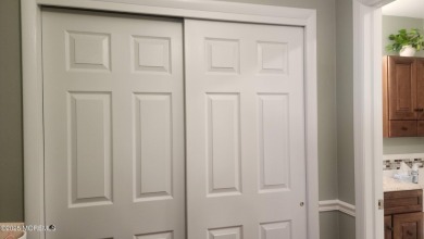 55+Community. Looking for a home with nothing to do but unpack on Keswick Village Golf Course in New Jersey - for sale on GolfHomes.com, golf home, golf lot