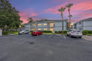 Welcome to 588 Fairways Lane in Ocala, FL--a spacious 3 bedroom on Country Club At Silver Springs Shores in Florida - for sale on GolfHomes.com, golf home, golf lot