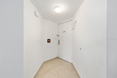 Welcome to 588 Fairways Lane in Ocala, FL--a spacious 3 bedroom on Country Club At Silver Springs Shores in Florida - for sale on GolfHomes.com, golf home, golf lot
