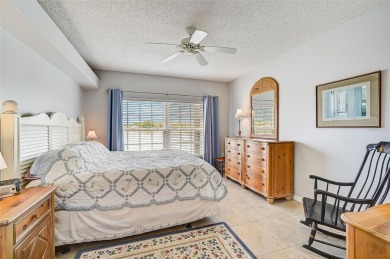 $10,000 PRICE IMPROVEMENT! Welcome to your Florida oasis! on Peridia Golf and Country Club in Florida - for sale on GolfHomes.com, golf home, golf lot