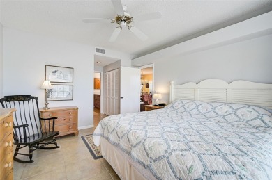 $10,000 PRICE IMPROVEMENT! Welcome to your Florida oasis! on Peridia Golf and Country Club in Florida - for sale on GolfHomes.com, golf home, golf lot
