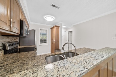 A part of the Diamondhead Community this 2/2 condo has covered on Diamondhead Golf and Country Club in Arkansas - for sale on GolfHomes.com, golf home, golf lot