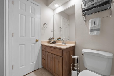 A part of the Diamondhead Community this 2/2 condo has covered on Diamondhead Golf and Country Club in Arkansas - for sale on GolfHomes.com, golf home, golf lot