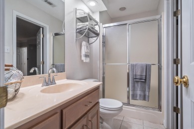 A part of the Diamondhead Community this 2/2 condo has covered on Diamondhead Golf and Country Club in Arkansas - for sale on GolfHomes.com, golf home, golf lot