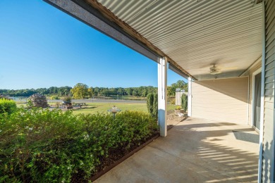 A part of the Diamondhead Community this 2/2 condo has covered on Diamondhead Golf and Country Club in Arkansas - for sale on GolfHomes.com, golf home, golf lot
