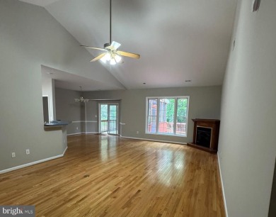 **Immaculate and spacious three-bedroom, two-bath rambler on Lake Of The Woods Golf Course in Virginia - for sale on GolfHomes.com, golf home, golf lot
