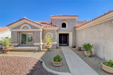 Beautifully Remodeled Hancock Model in Sun City Summerlin! This on Highland Falls Golf Club in Nevada - for sale on GolfHomes.com, golf home, golf lot