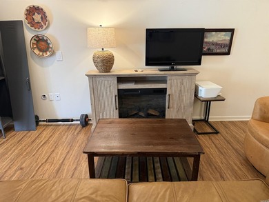 UNIQUE & UPDATED FEATURES just might be what you need!!!  Nice on Mountain Ranch Golf Club in Arkansas - for sale on GolfHomes.com, golf home, golf lot