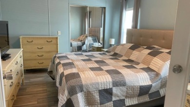 This 2 bedroom/2 bath home is 1204 sq ft. of living space, plus on Sabal Springs Golf and Racquet Club in Florida - for sale on GolfHomes.com, golf home, golf lot