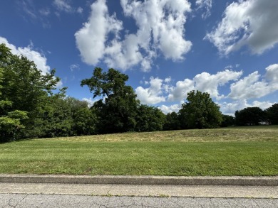 Build your Dream Home on this Beautiful 5-acre tract in this on Danville Country Club in Kentucky - for sale on GolfHomes.com, golf home, golf lot