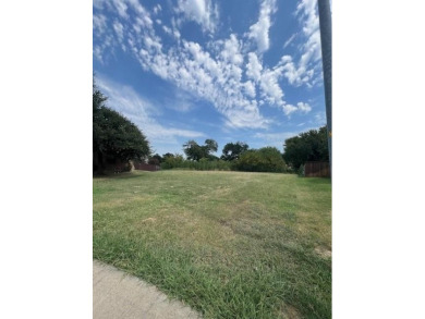 LOCATION! LOCATION! CHECK OUT THIS AMAZING RESIDENTIAL LOT on Grand Oaks Golf Club in Texas - for sale on GolfHomes.com, golf home, golf lot