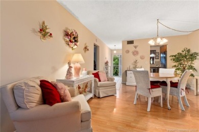 This cozy condo offers everything you need for Florida living on Monterey Yacht and Country Club in Florida - for sale on GolfHomes.com, golf home, golf lot