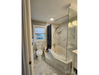 Golf Community Gem With Modern Upgrades. This beautifully on Osceola Municipal Golf Course in Florida - for sale on GolfHomes.com, golf home, golf lot