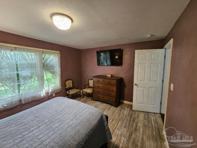 Golf Community Gem With Modern Upgrades. This beautifully on Osceola Municipal Golf Course in Florida - for sale on GolfHomes.com, golf home, golf lot