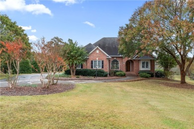 Welcome to 109 Sea Palms Dr in the desirable Cobbs Glen on Cobbs Glen Country Club in South Carolina - for sale on GolfHomes.com, golf home, golf lot