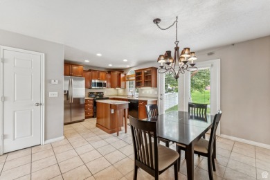 This stunning end-unit townhome, built in 2002 as the builder's on Mountain View Golf Course in Utah - for sale on GolfHomes.com, golf home, golf lot