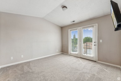 This stunning end-unit townhome, built in 2002 as the builder's on Mountain View Golf Course in Utah - for sale on GolfHomes.com, golf home, golf lot